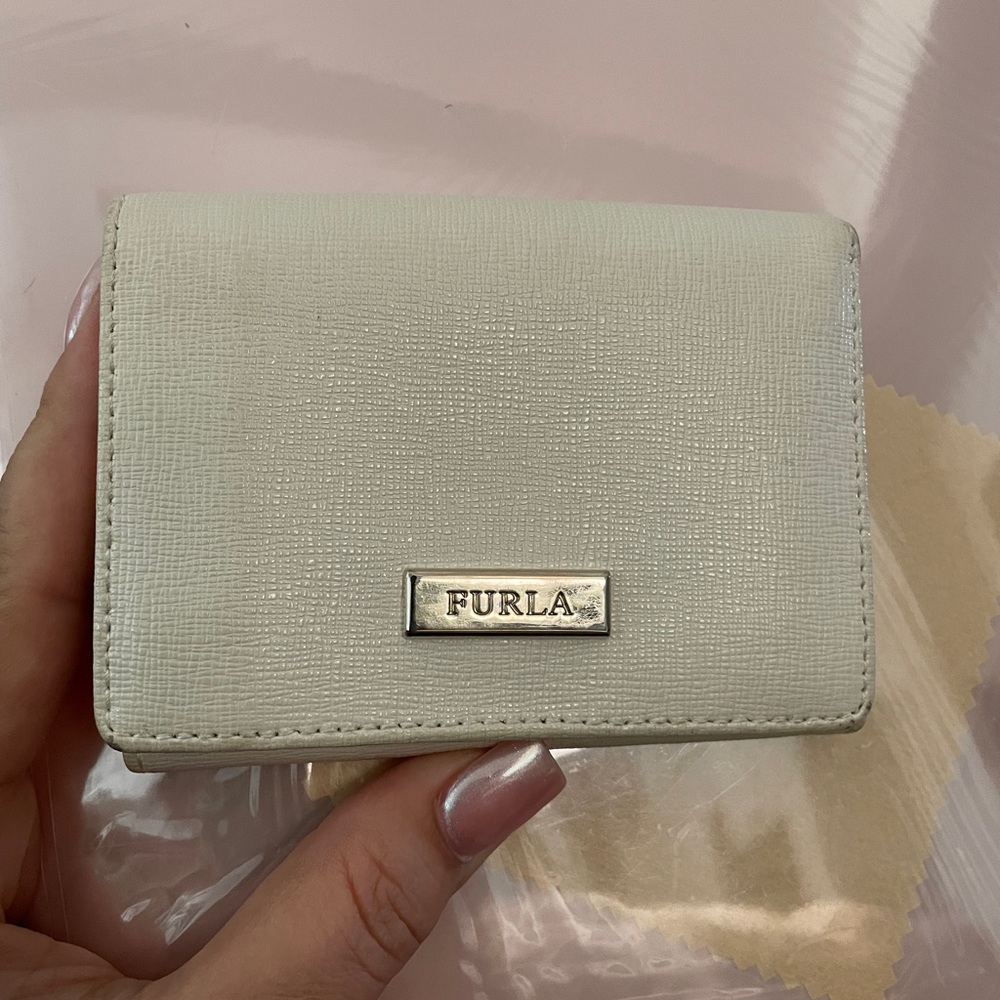 Furla Cream Leather Women's Wallet